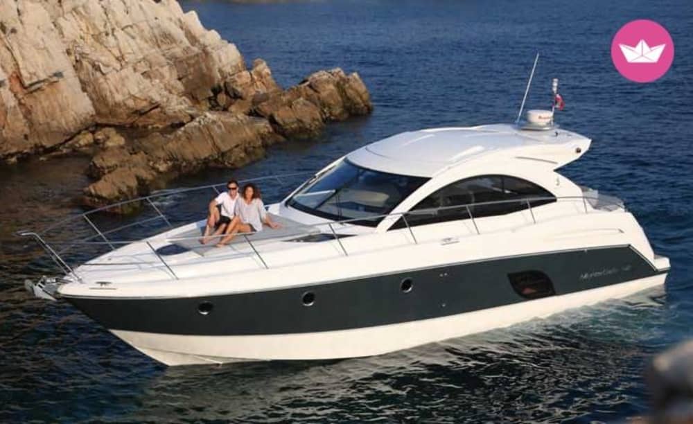 Half-day afternoon aboard the Monte Carlo 42