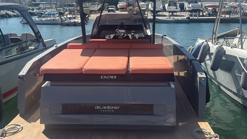 Luxury day trip to Ibiza and Formentera: sunset experience | Premium charter for 9 people with captain