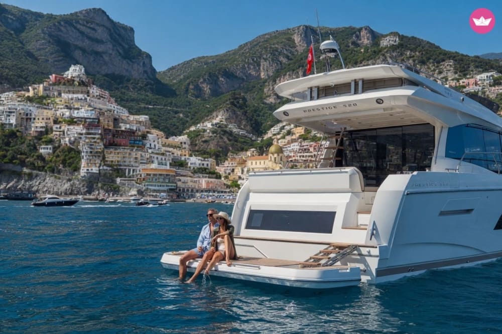 A Day Discovering Capri by Yacht