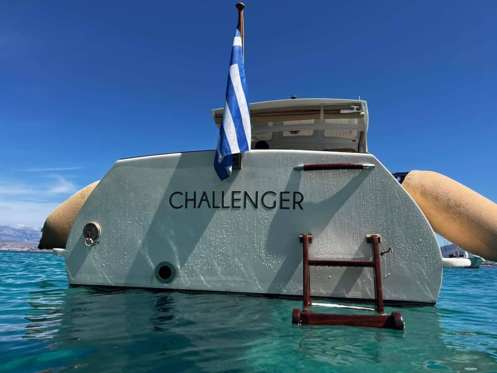 Een exclusieve meze-cruise-ervaring op Corfiot! Griekse lekkernijen: meze-schotels en ouzo.