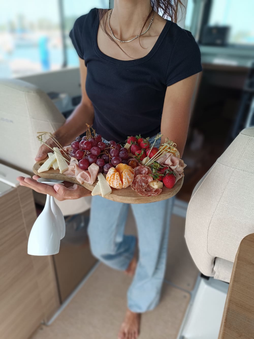 Een exclusieve meze-cruise-ervaring op Corfiot! Griekse lekkernijen: meze-schotels en ouzo.