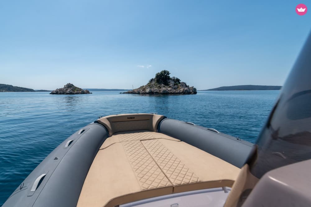 Esperienza in motoscafo | Tour di Bol, del Capo d'Oro e dell'isola di Hvar da Spalato