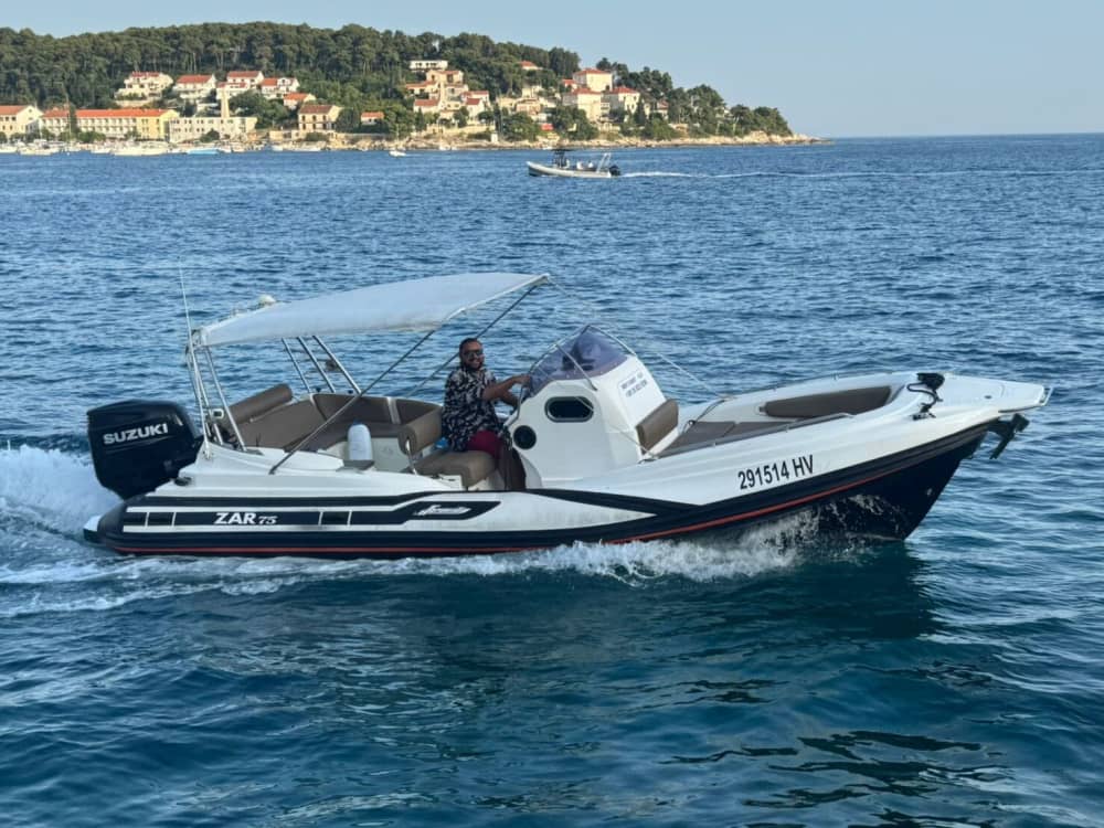 Luxury Zar Formenti 75 RIB with Skipper in Hvar – Blue Cave, Pakleni Islands & Hidden Bays