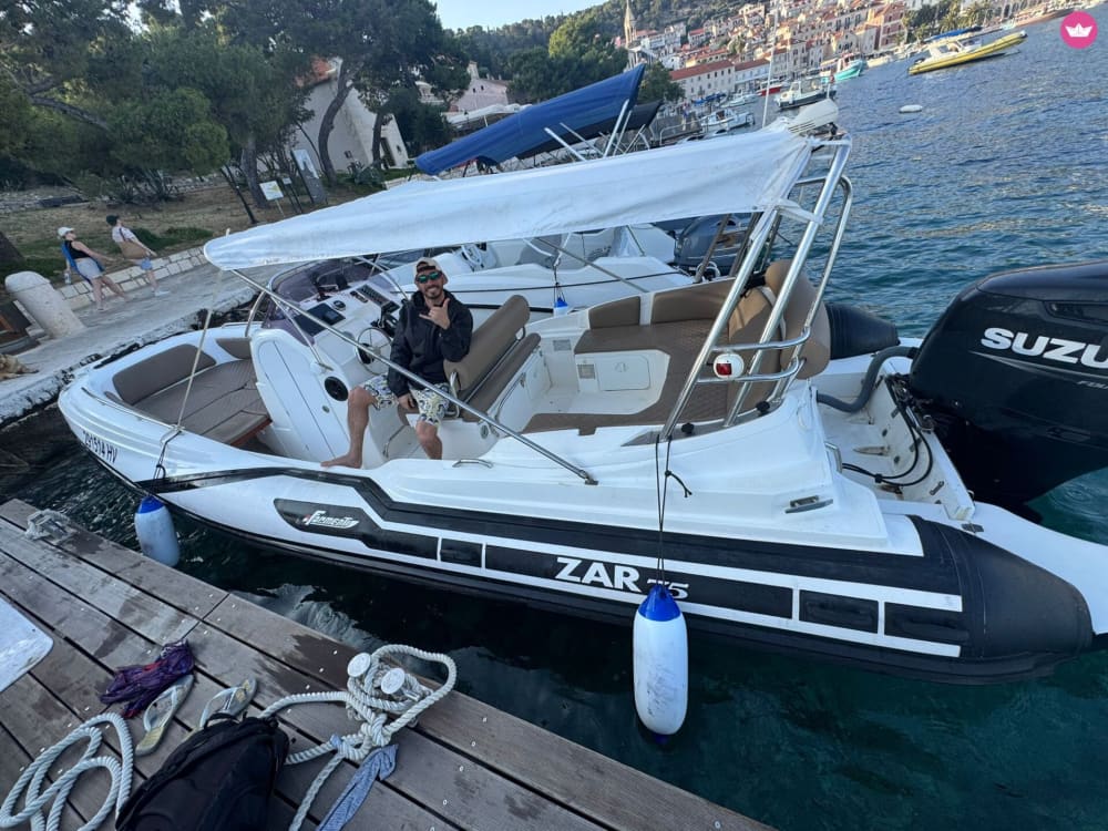 Luxury Zar Formenti 75 RIB with Skipper in Hvar – Blue Cave, Pakleni Islands & Hidden Bays
