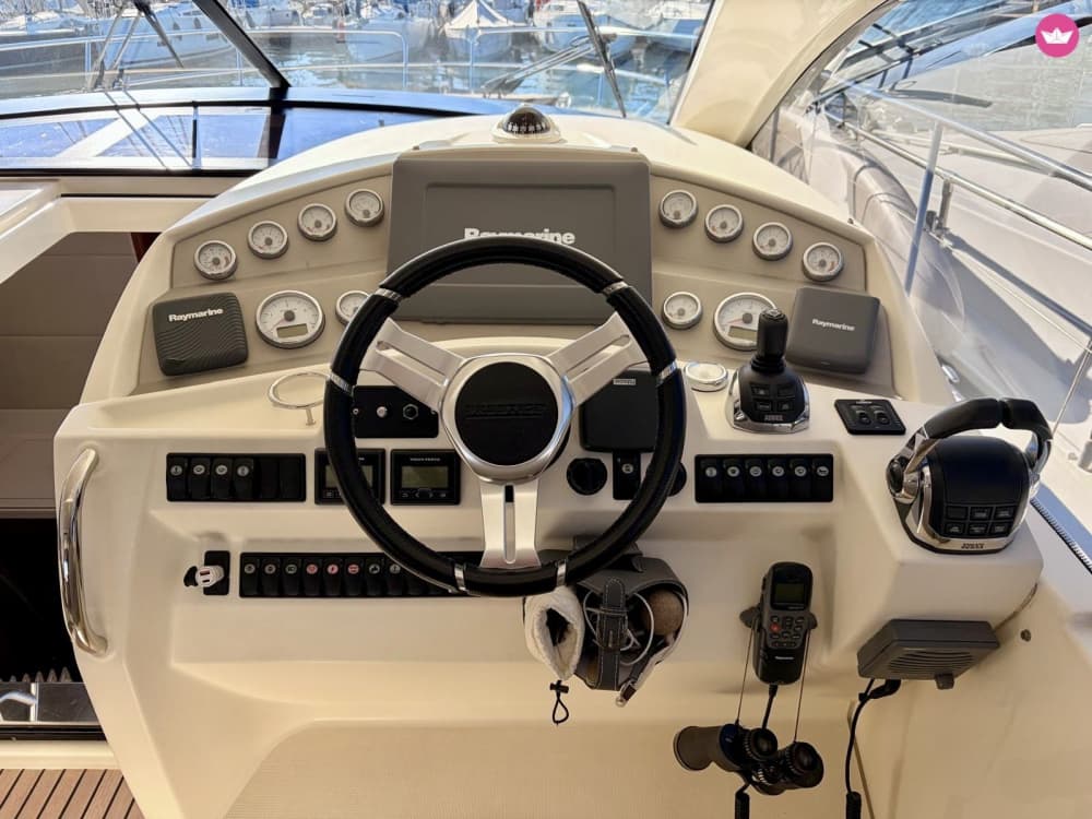 Day of Navigation & Nautical Activities aboard the Prestige 440 S