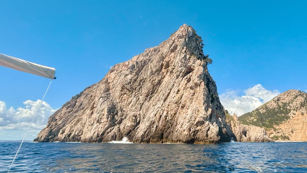 Alcudia: Private boat tour to the lighthouse island
