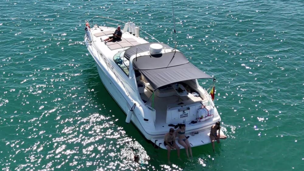 Découvrez les rivages d'Alcossebre : une excursion d'une journée complète à bord d'un bateau à moteur