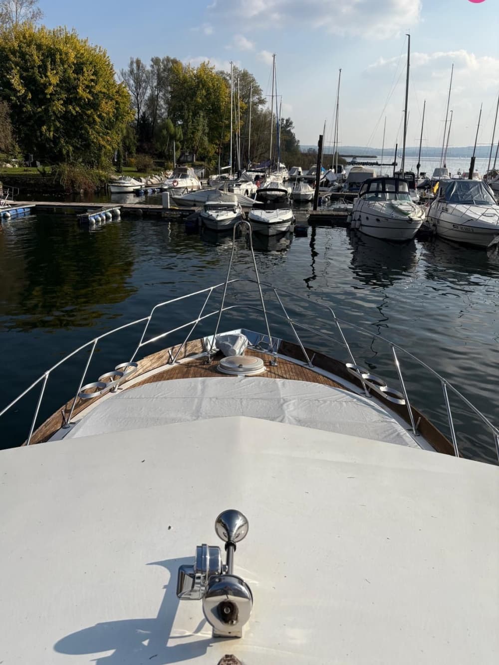 Be enchanted between Arona and the Borromean Islands
