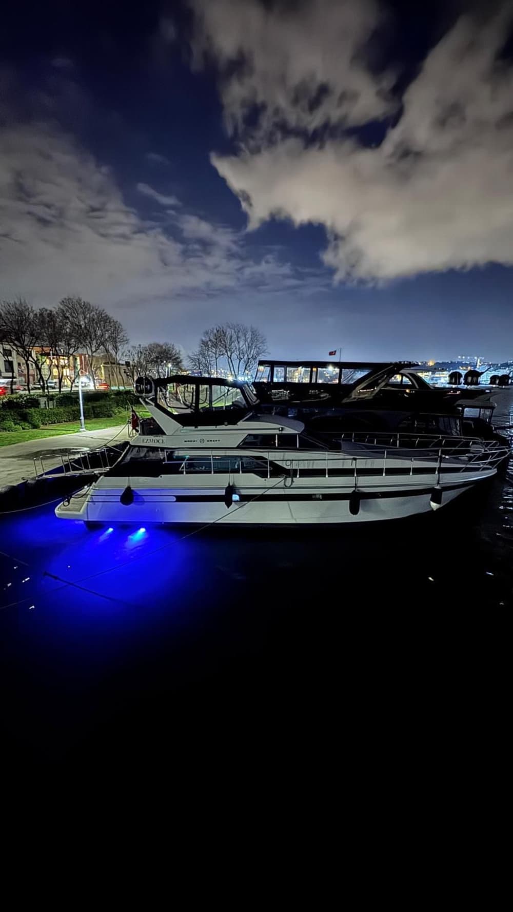 Luxus-Yachttour in Istanbul – Bis zu 12 Gäste