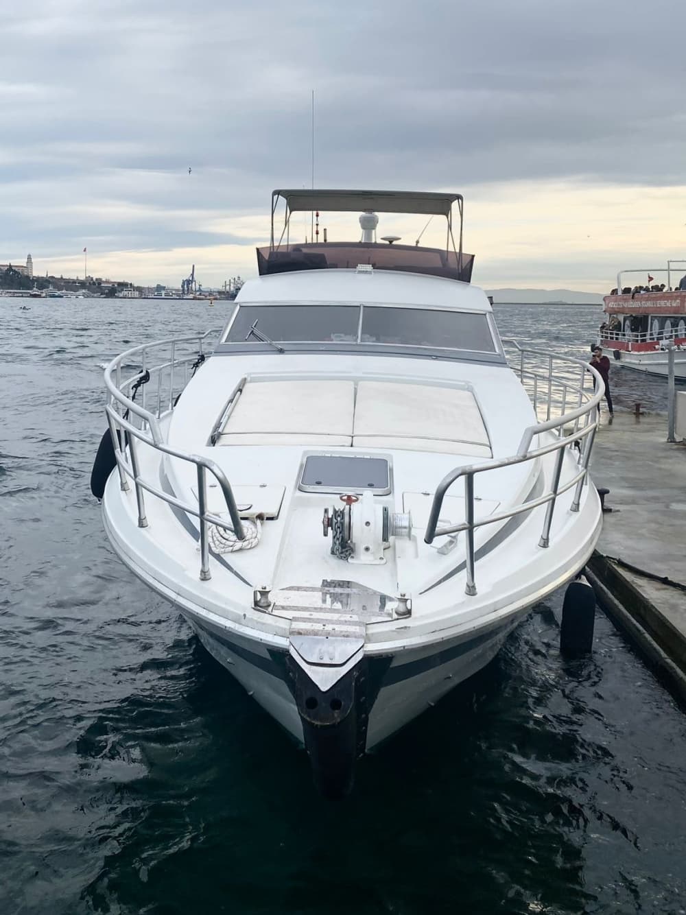 Luxury Yacht Tour in Istanbul – Up to 12 Guests