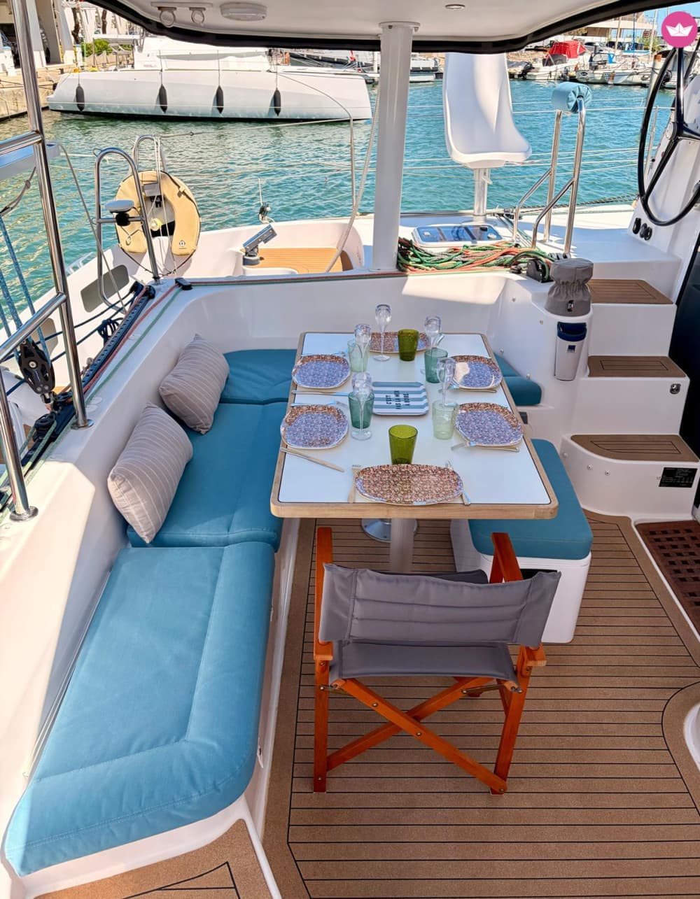 Half-day catamaran trip to Outremer