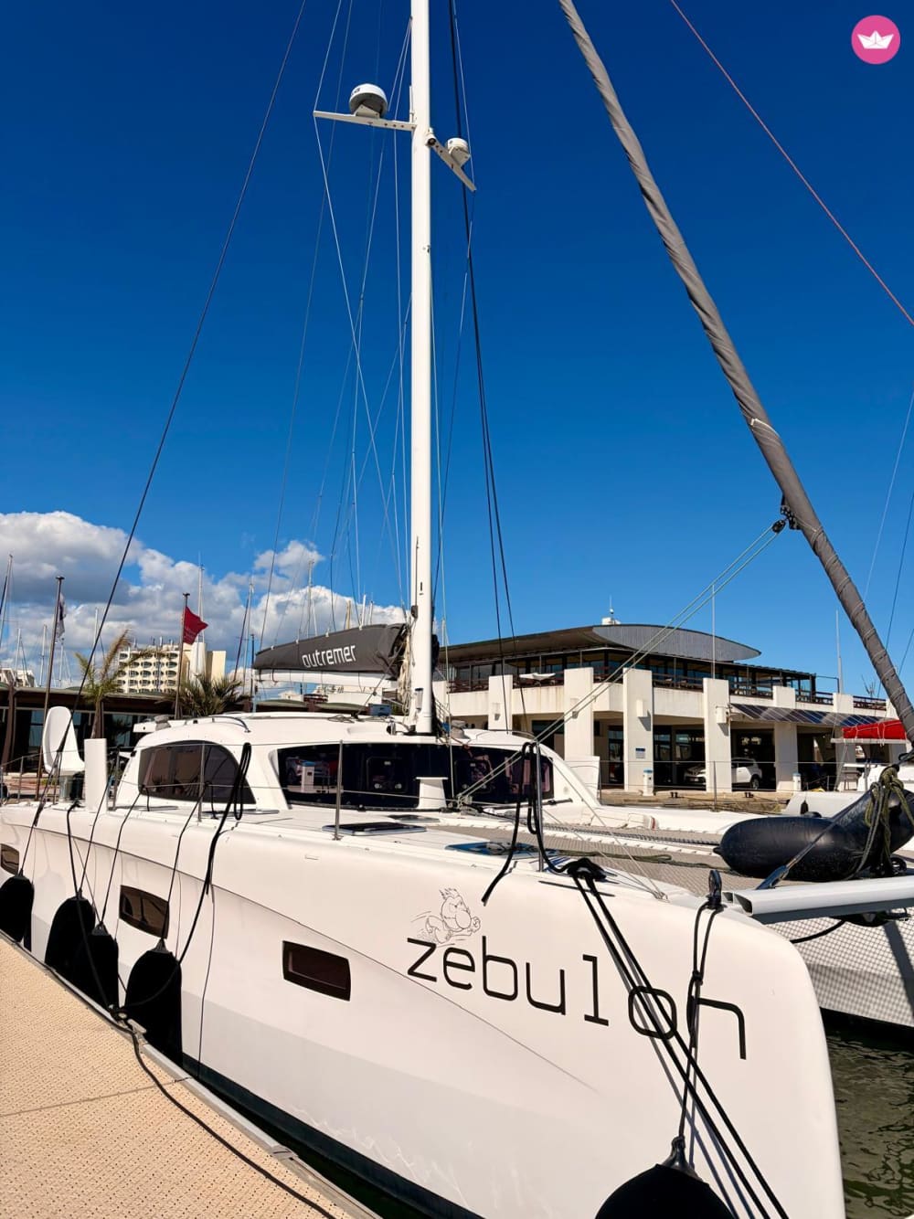 Half-day catamaran trip to Outremer