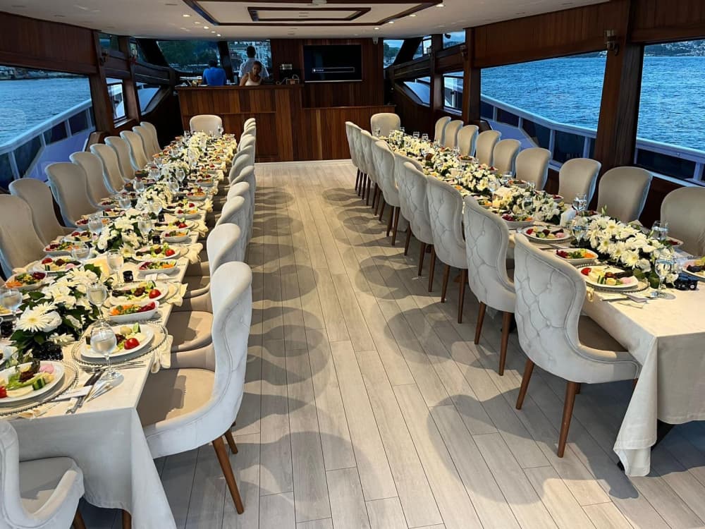 Exclusive 4-Hour Mega Yacht Experience in Istanbul