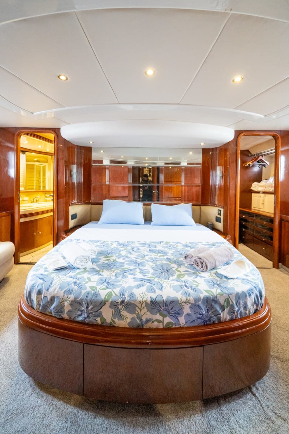 The Paradise Bay Luxury Escape