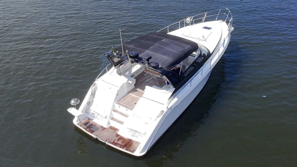 Experiencia premium en yate privado por río de janeiro – 5 horas