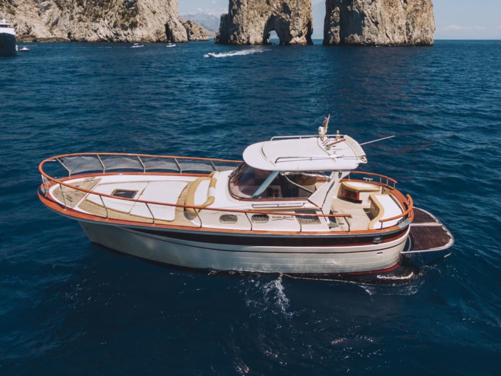 Круиз из Неаполя в Капри