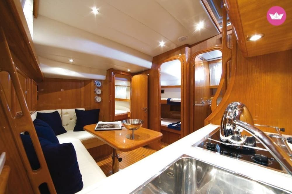 Un giorno di meraviglie: da Amalfi a Capri via mare