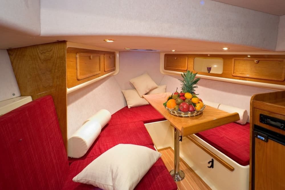 De Nápoles a Capri: Um dia de elegância insular à beira-mar