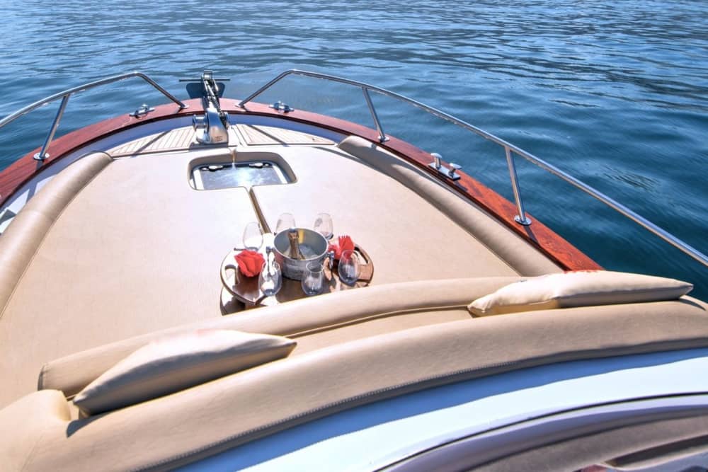 De Nápoles a Capri: Um dia de elegância insular à beira-mar