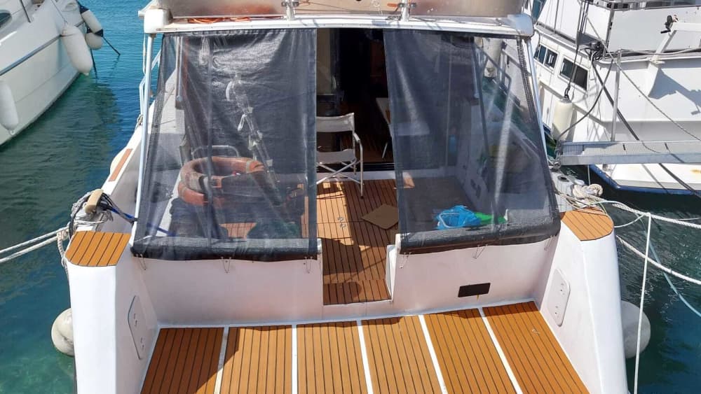 5 ore a Zara: noleggia una barca a motore e goditi
