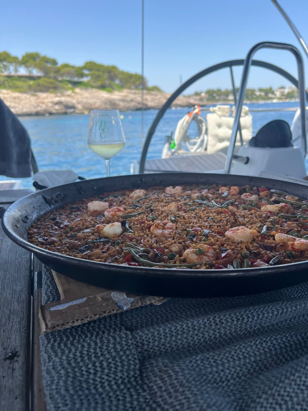 Upptäck Playa Puebla de Farnals på en heldags seglats