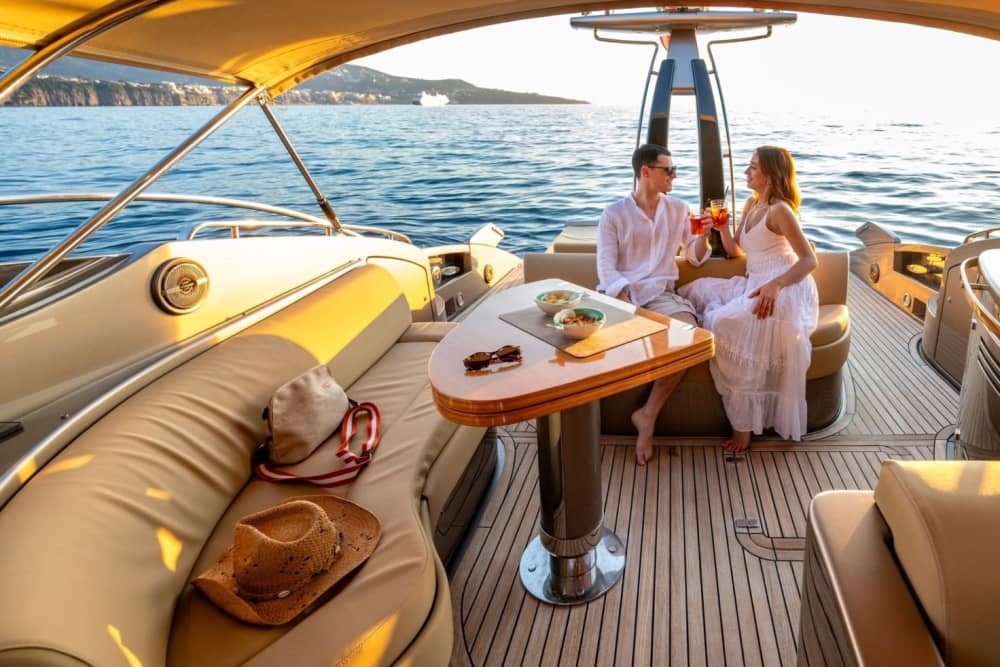 Luxury Boat Tour: Capri & Positano Aboard the Riva Rivale 52