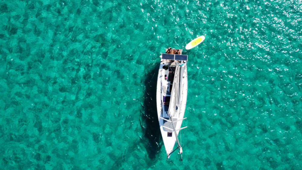 Zeiltocht rond de baai van Palma inclusief tapas en drankjes (6 uur)