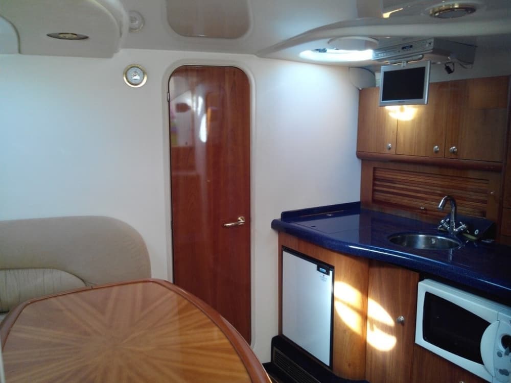 Le meilleur de Cerbère se trouve sur l'eau : votre journée privée complète en bateau à moteur