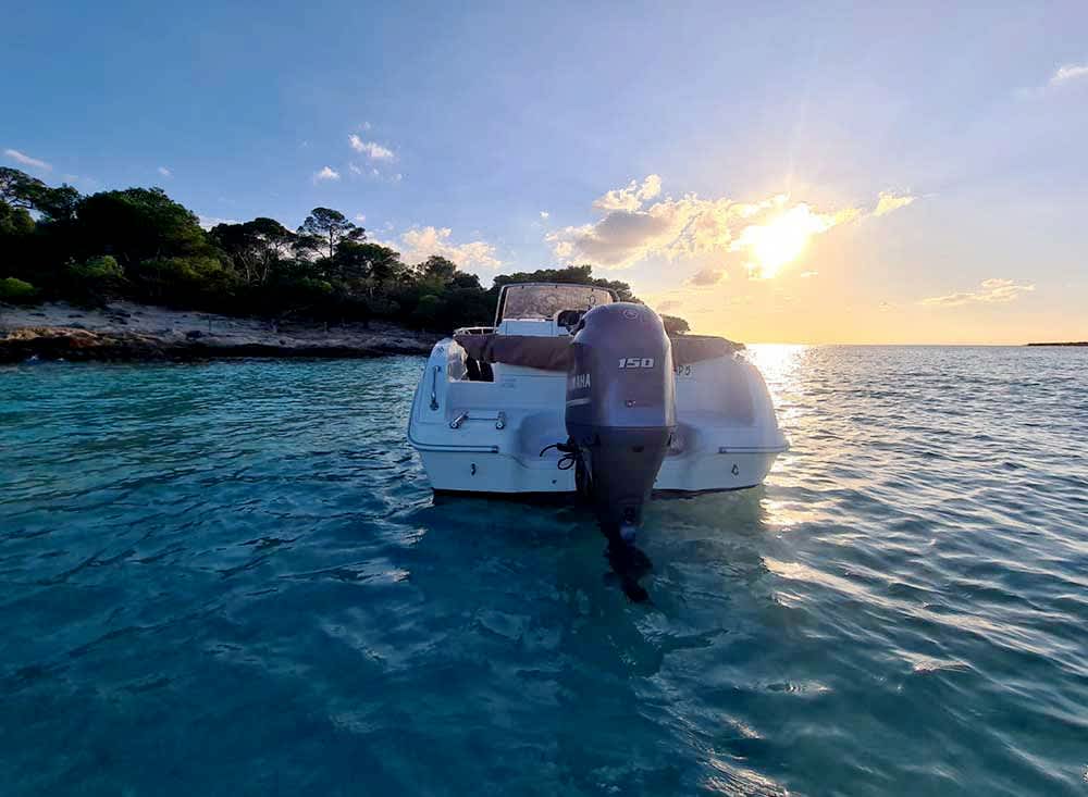Hidden Coves of Menorca by Boat