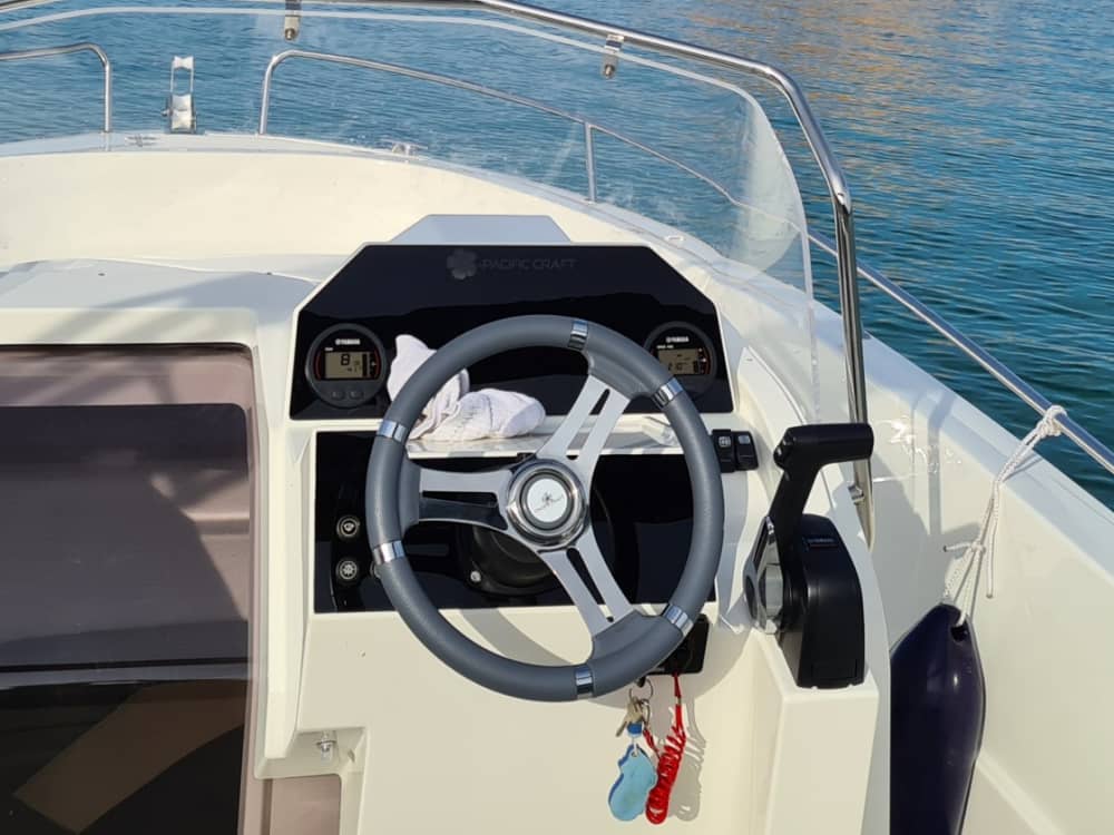 Hidden Coves of Menorca by Boat