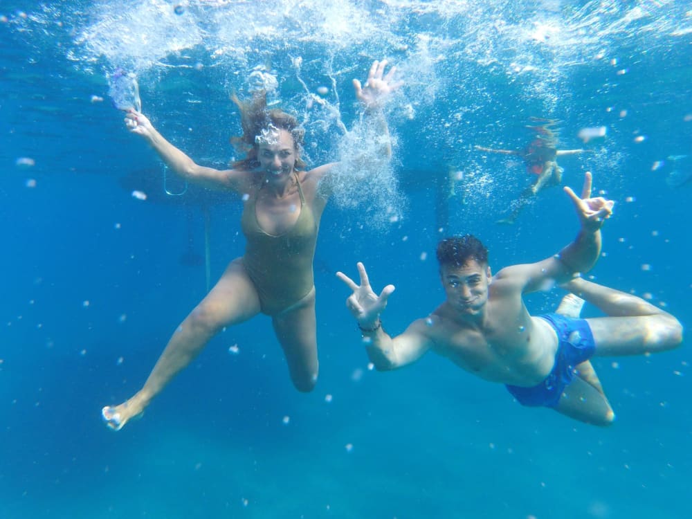 Descubre Morro Jable en una excursión de un día completo en velero.