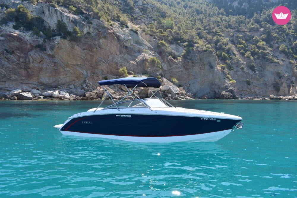 Auf der Suche nach versteckten Buchten: Ein ganztägiger Meeresurlaub auf Mallorca