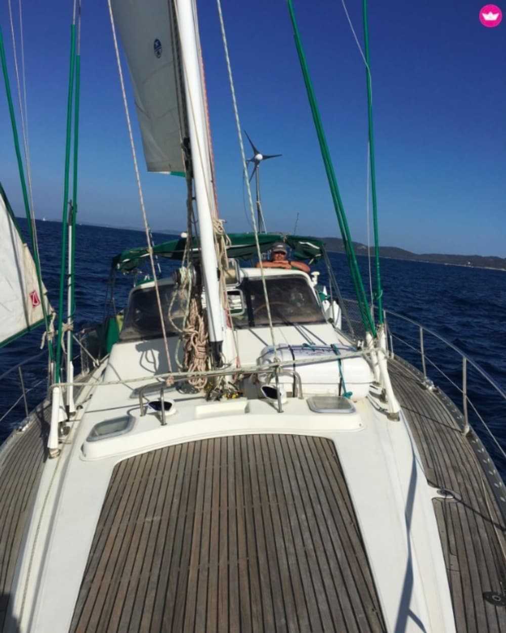 Entdecken Sie Hyères auf einem ganztägigen Segeltörn