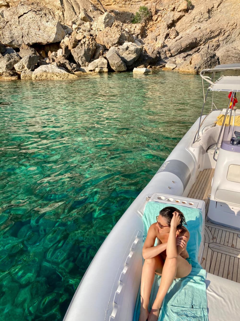 Njut av 8 timmar på en motorbåt i Port d'Andratx