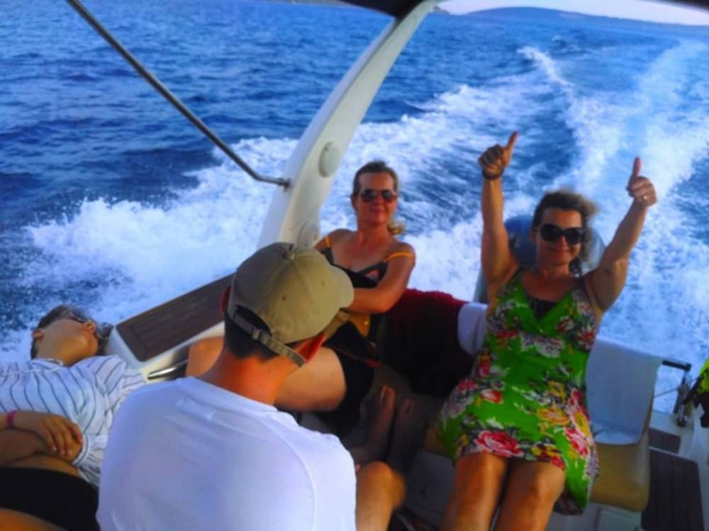 Vis, Blaue Grotte und Hvar – die aufregendste Bootstour