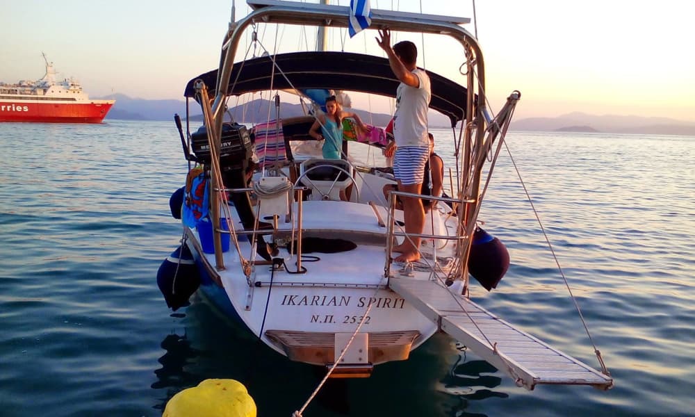 Sail with the Gods: One day to discover Palaio Faliro on a sailboat