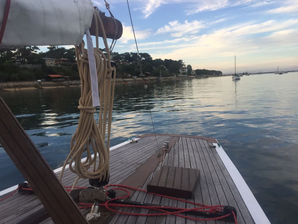 Prenez 9h30 pour découvrir la magie cachée de Lège-Cap-Ferret depuis les vagues.