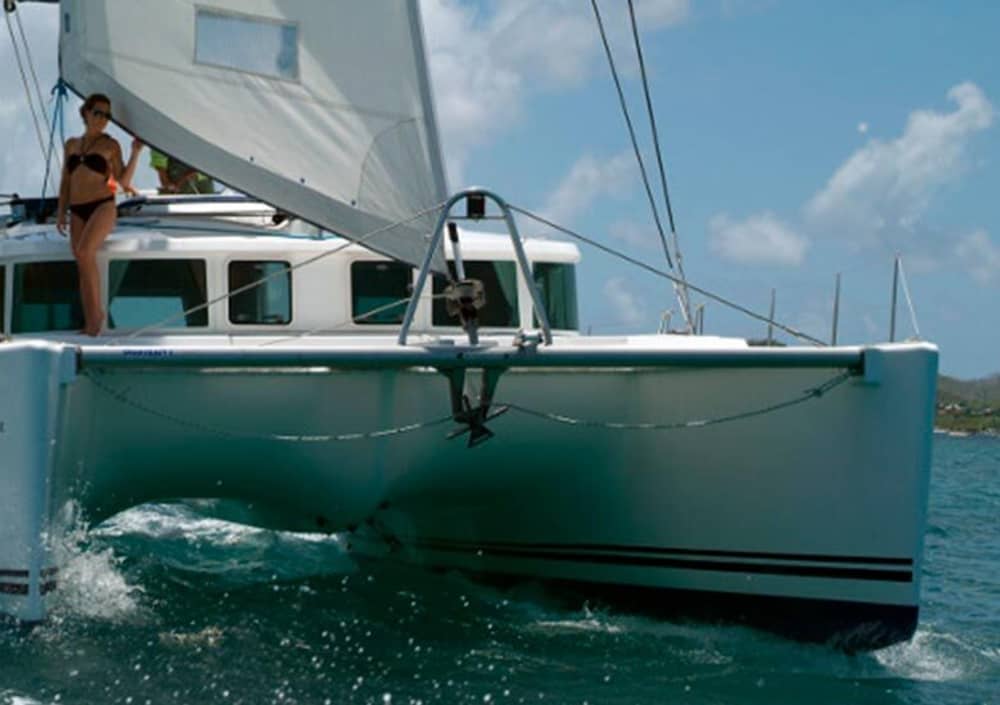 Het ritme van Gijón: Onvergetelijke momenten op een catamaran