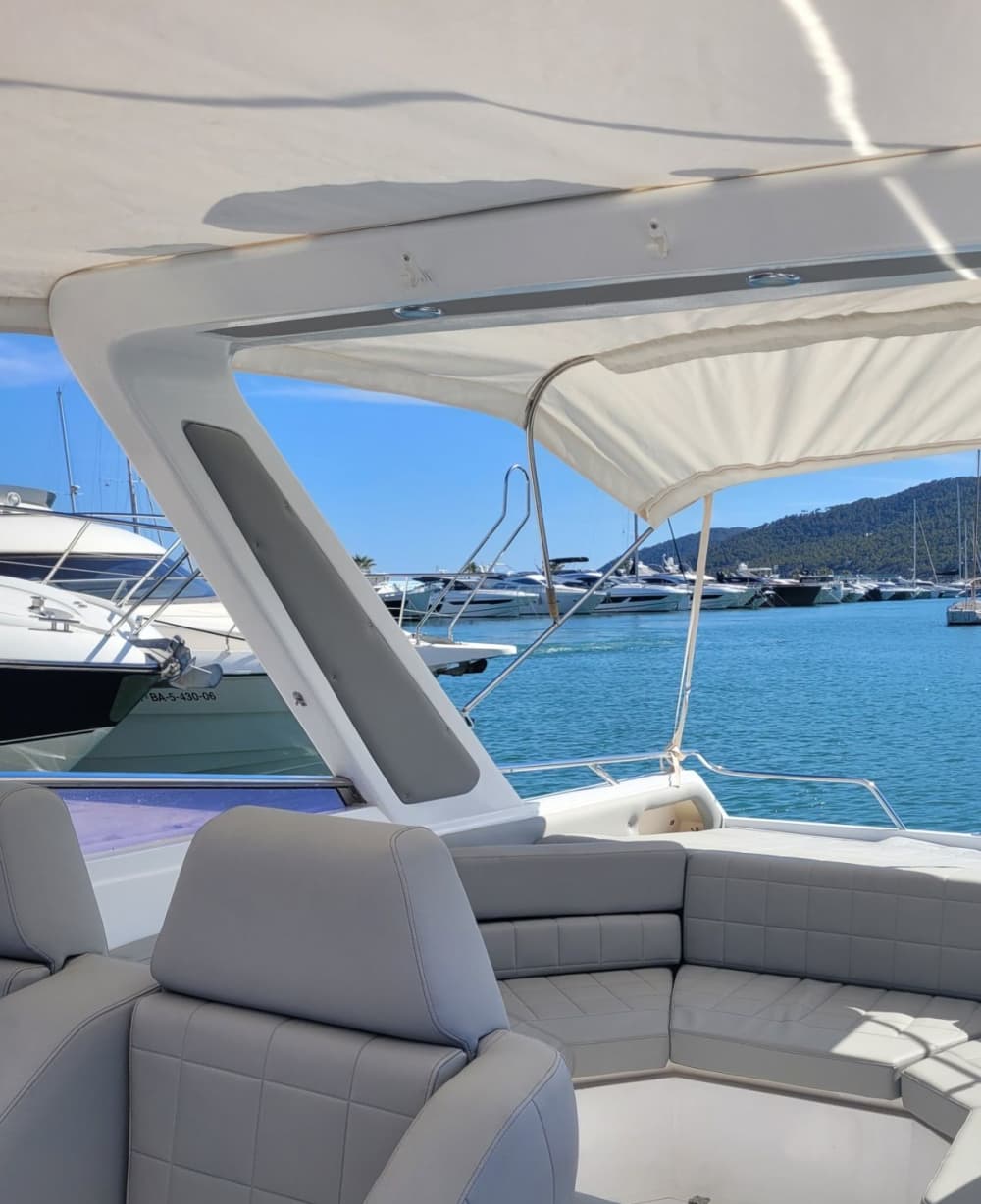 Paseo en barco por Formentera: Playas y Cuevas de Espalmador - Alquiler diario de 8 horas