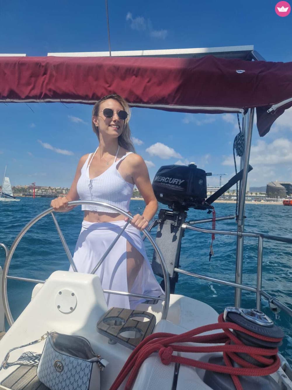 Del atardecer al estrellado: una experiencia de navegación de 4 horas en Barcelona.