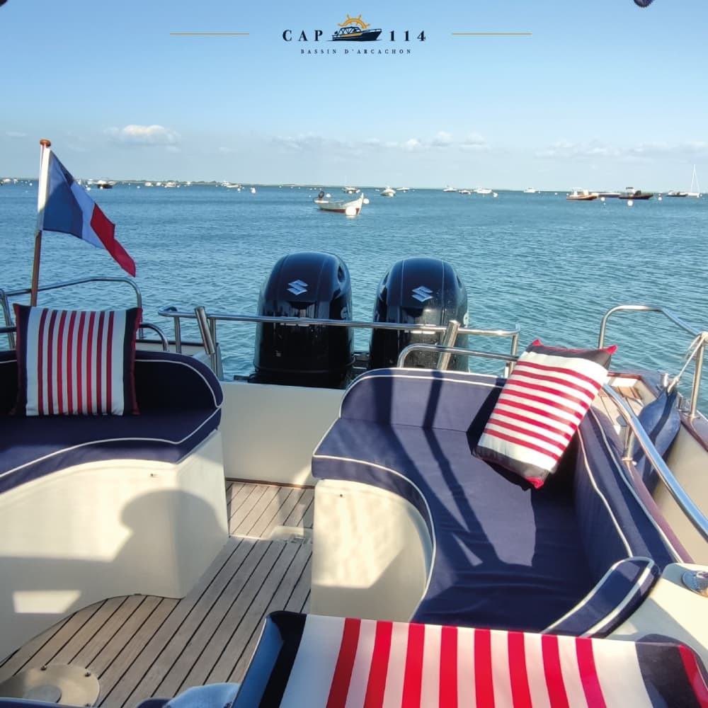 Découvrez Lège-Cap-Ferret : une demi-journée de pur plaisir en bateau à moteur