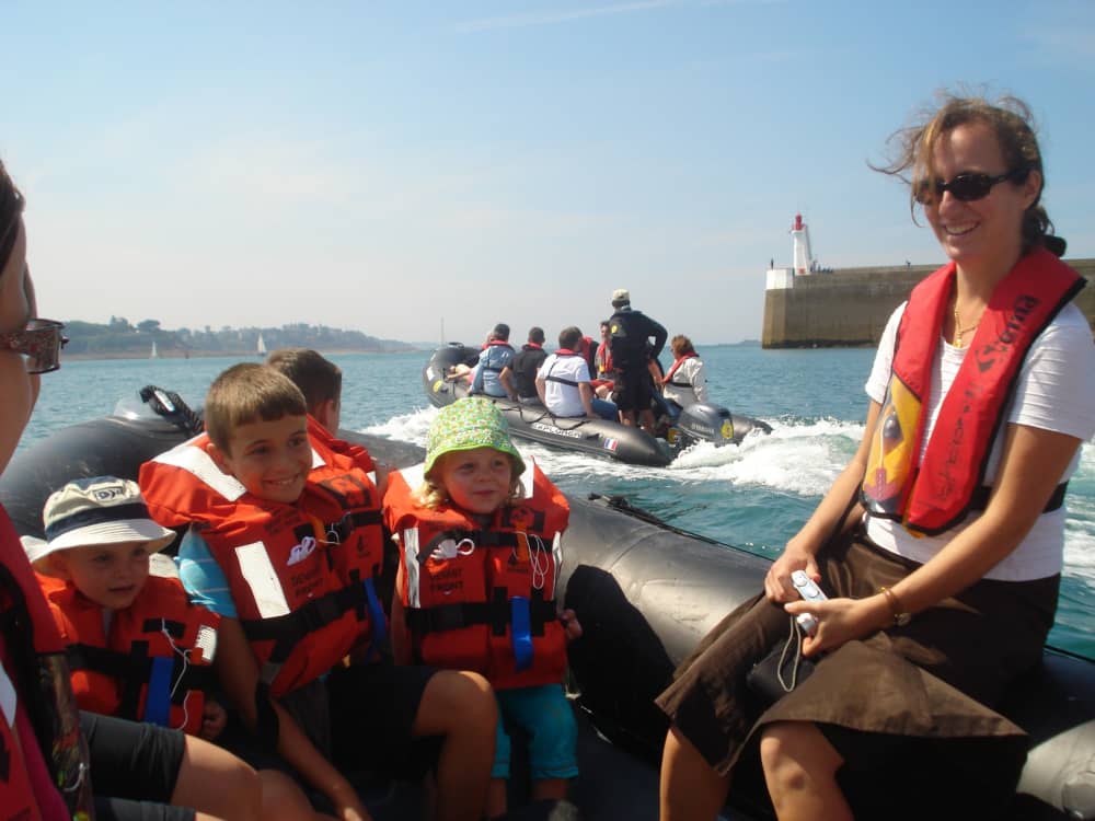 Excursion en bateau à moteur d'une demi-journée à Saint-Malo