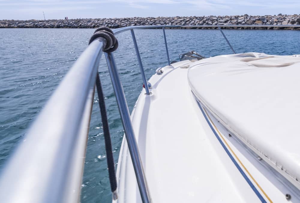 Verbringen Sie 3,5 Stunden auf dem Wasser in Marbella bei Sonne und klarem Wasser.