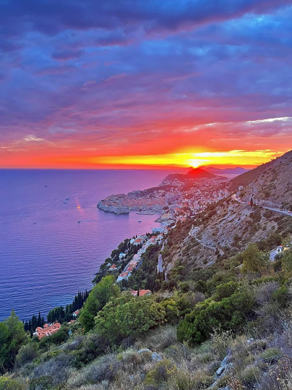 Crociera al tramonto a Dubrovnik lungo le mura storiche della città