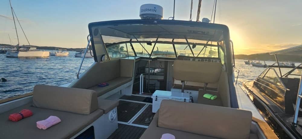 Ein Hoch auf den Bräutigam: Die ultimative Bootstour zum Junggesellenabschied