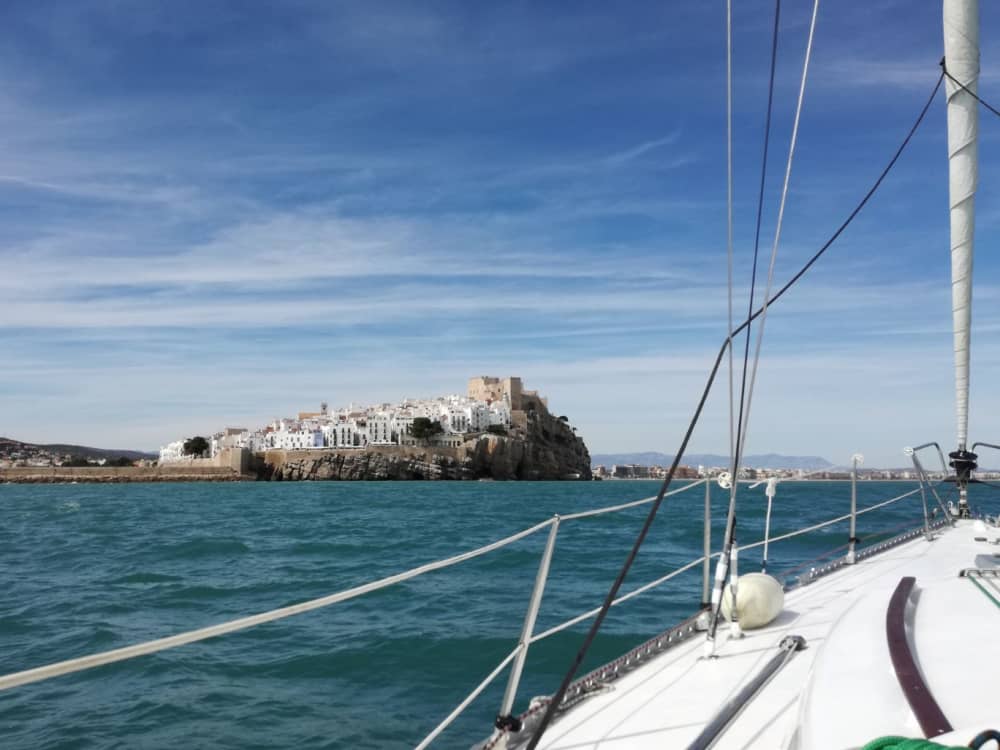 Excursión de día completo en velero en Castellón de la Plana.