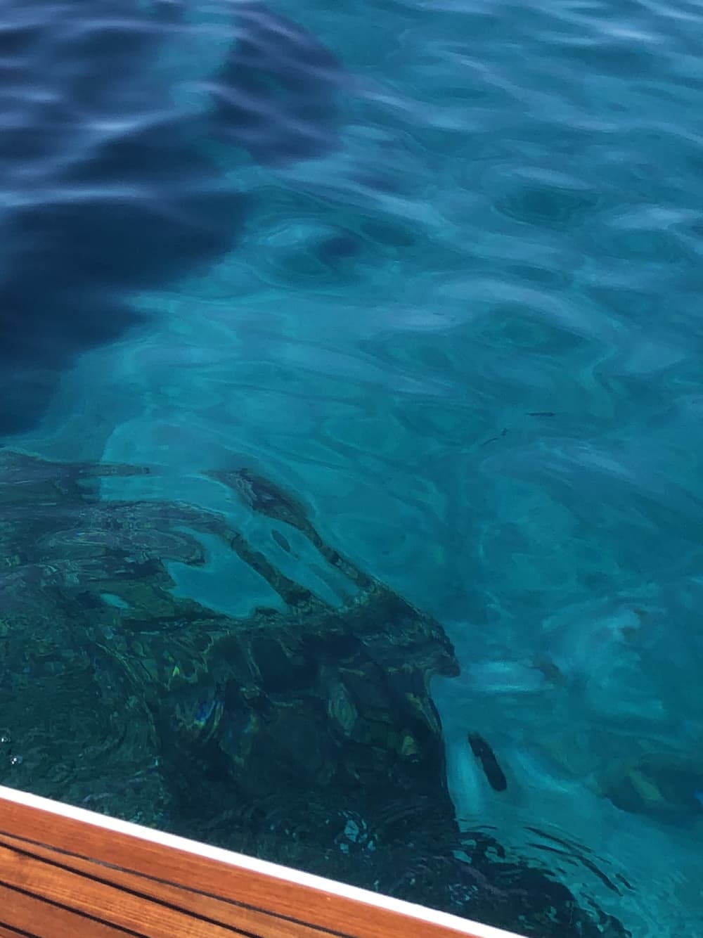 10 ore in paradiso: esplora il nord di Minorca in barca