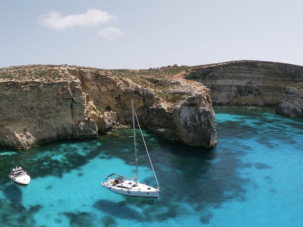 Southern Coast Day Tour on Sailing Yacht Mowgli