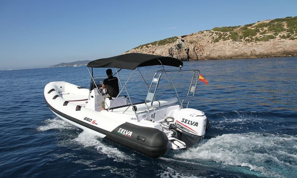 Ibiza to Illetas & Cala Saona Yacht Tour – 8h