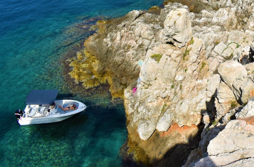 Escapade à Dubrovnik : 4 heures de détente en bateau à moteur